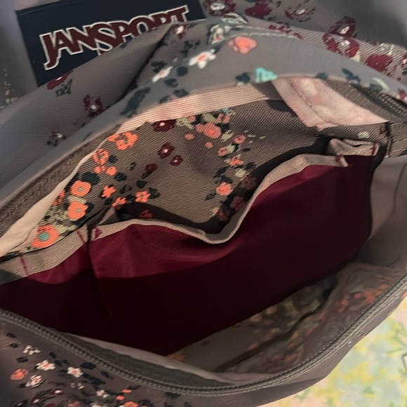 Jansport | Shady Grey Sprinkled Floral Backpack School Books Travel Commute Gym - Picture 9 of 11